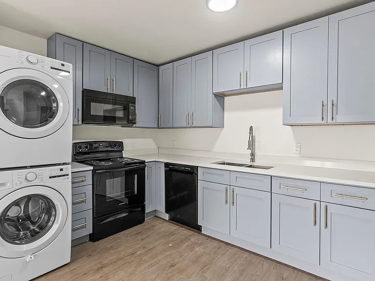Greenway Trail Apartments — Photo 63