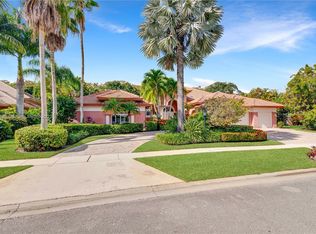 10590 Stonebridge Blvd, Boca Raton, FL 33498
