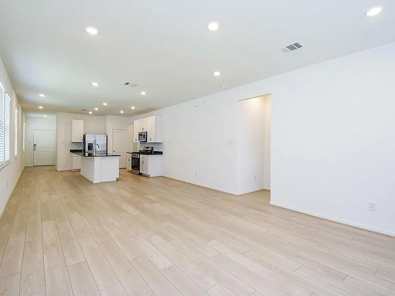21835 Red Lantana Trl — Photo 8