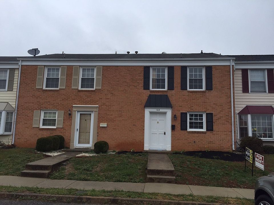 1st image of 105 Cambridge Sq