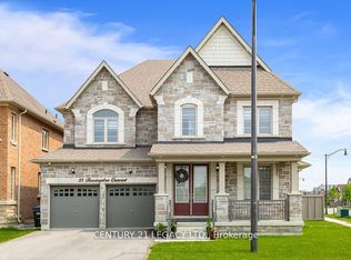 35 Farringdon Cres, Brampton, ON L7A4Z5