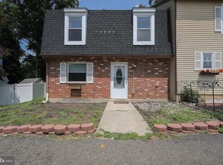 59 Presidential Dr, Sicklerville, NJ 08081