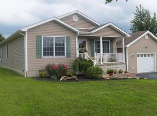 132 Stone Creek Dr, Mount Sterling, KY 40353