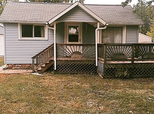 1682 Beatrice St, Westland, MI