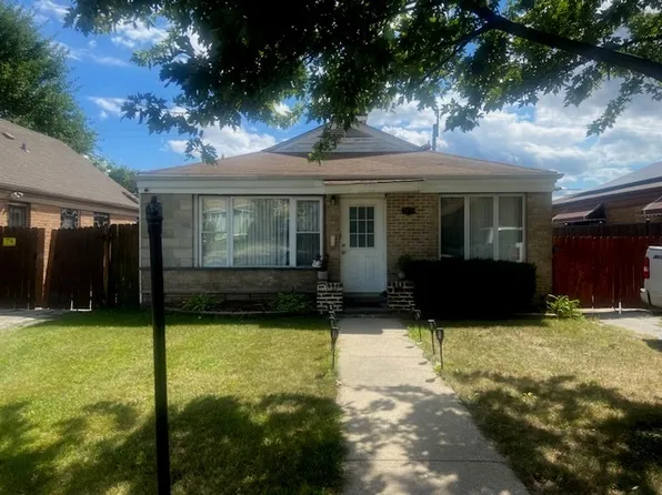 3775 W Pippin St, Chicago, IL 60652