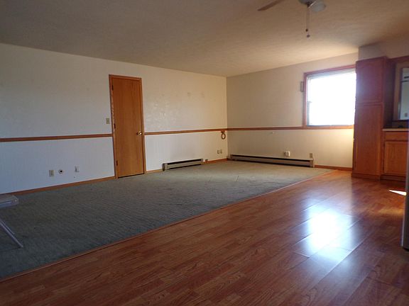 3rd image of 5623 Mahoning Ave