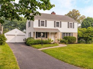 1824 Suffolk Rd, Columbus, OH 43221