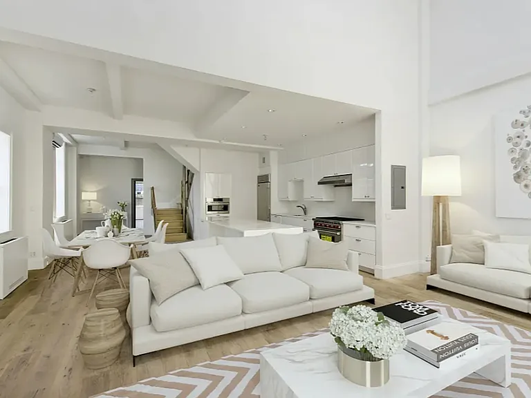 145 Spring St #PENTHOUSE — Photo 1