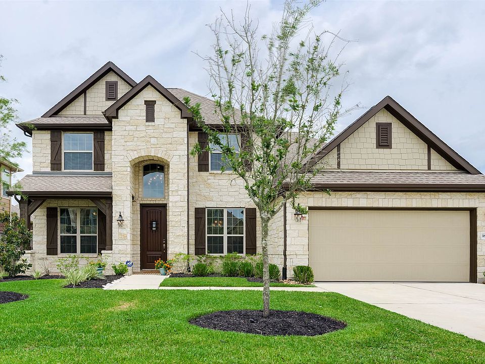 1st image of 18027 Fossilwood Ln