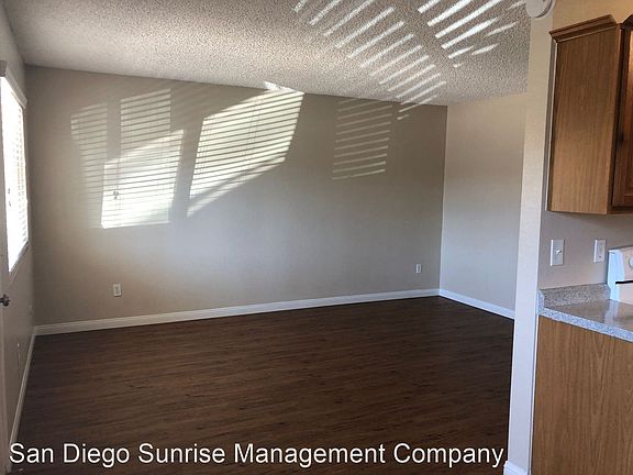 3rd image of 2510 Howard Ave #4324715