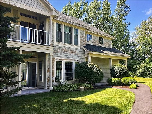 3rd image of 1504 Greymoor Way