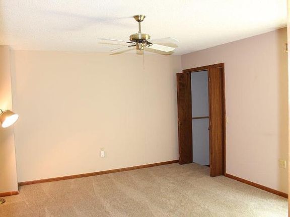 4th image of 7567 Trailwood Dr