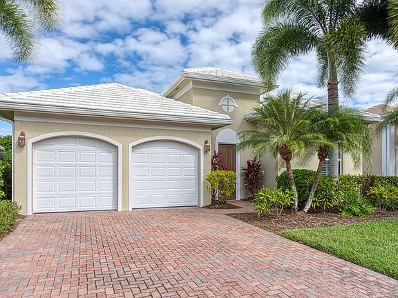 2nd image of 1025 Riverwind Cir