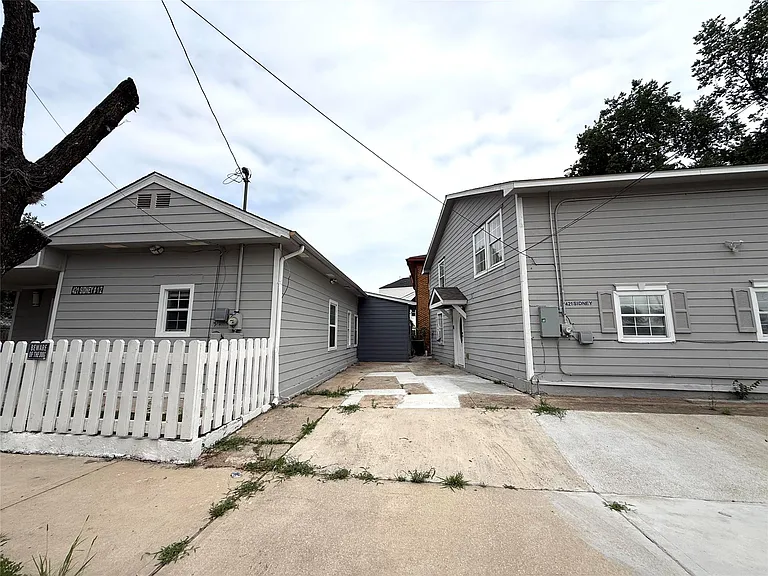 421 Sidney St #1 — Photo 2