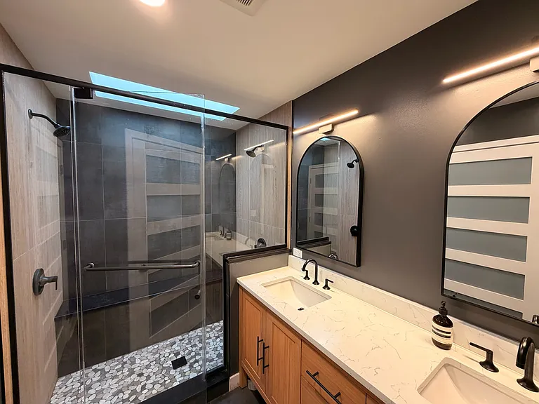Primary suite bathroom