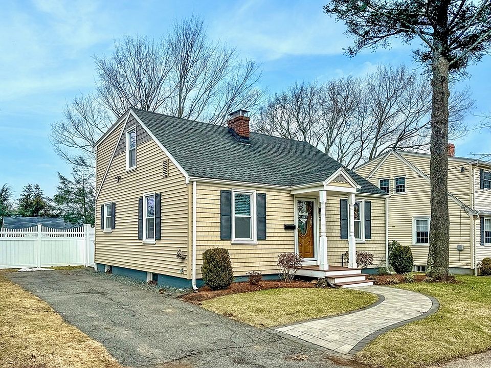 58 Broadway, Stoneham, MA 02180 Zillow