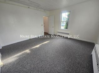 185 N Main St APT 1, Brewer, ME 04412
