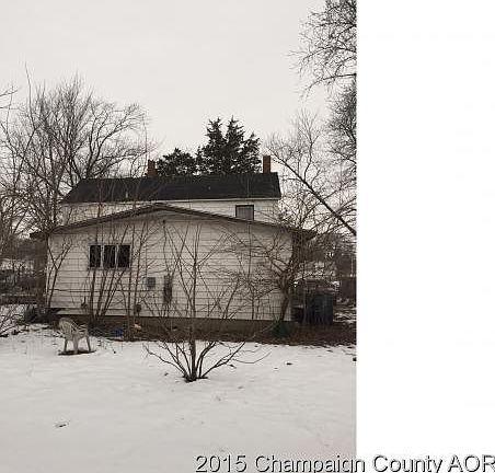 5th image of 221 E Waupansie St