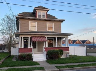 1724 Beaver St, Parkersburg, WV 26101