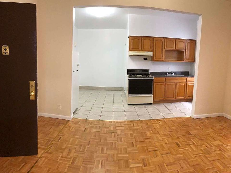 1st image of 30-50 35th St #1F