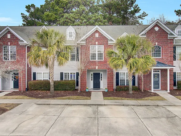 1443 Wellbrooke Ln — Photo 1