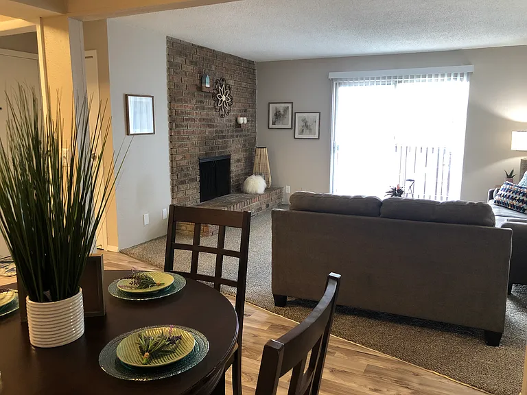 Brickstone at Woodlawn — Photo 9