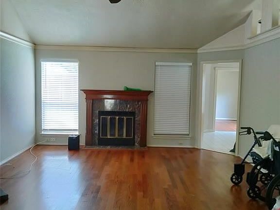 3rd image of 11303 Brettwood Dr