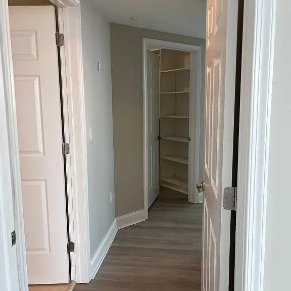 241 Riverside Dr — Photo 25