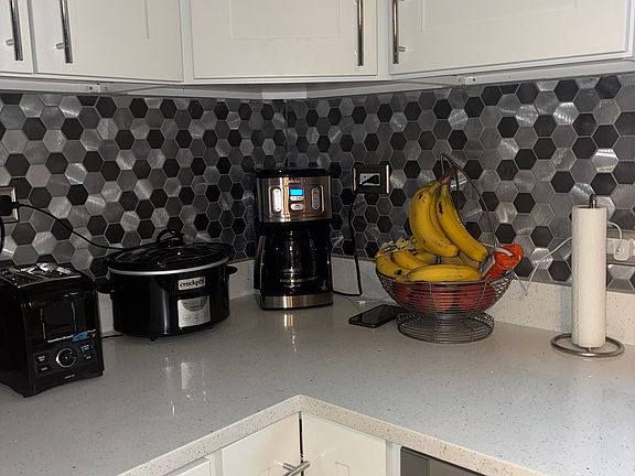Counter and dishwasher