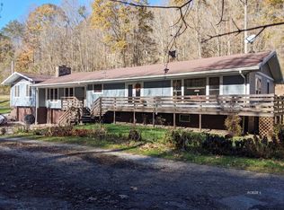 11121 Vaughn Rd, Athens, OH 45701