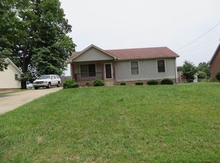589 Garnet Dr, Clarksville, TN 37042