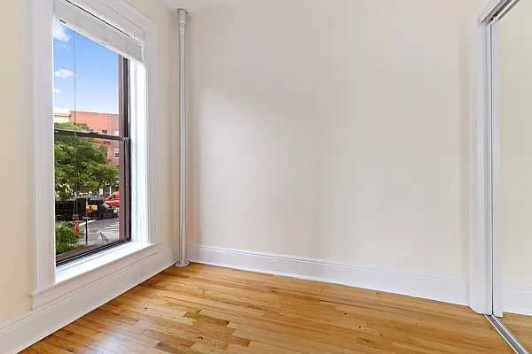 Rented by Douglas Elliman | media 28