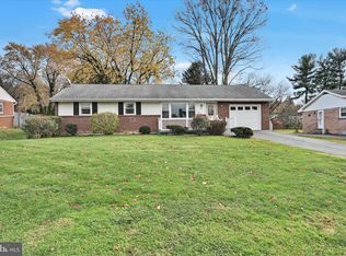 957 Raymee Dr, Lancaster, PA