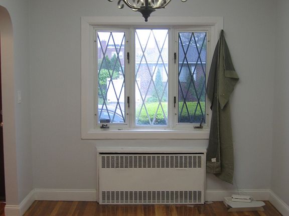 3rd image of 11728 232nd St