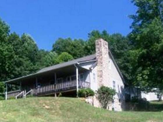 2nd image of 480 Reeds Gap Rd