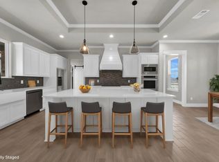 422 Collum Vw, Azle, TX 76020