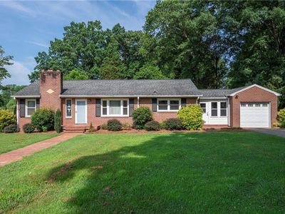 4326 Charleston Dr, Winston Salem, NC, 27127