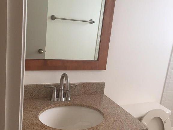 3rd image of 2928 Myrtle Oak Cir
