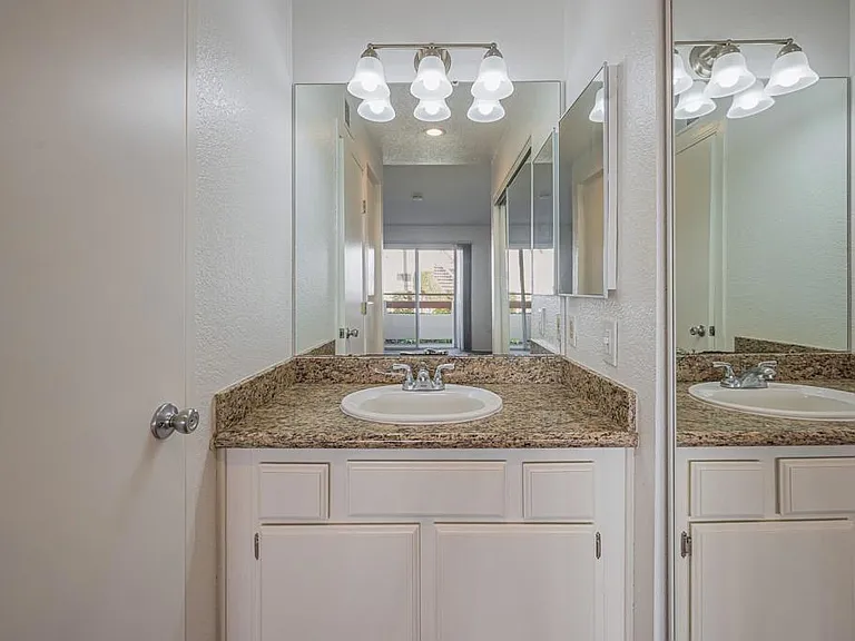 420 Stoney Point Way #113 — Photo 29