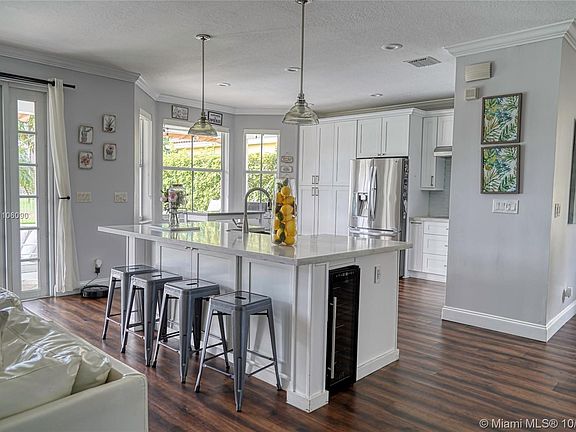 5th image of 1586 Sandpiper Cir