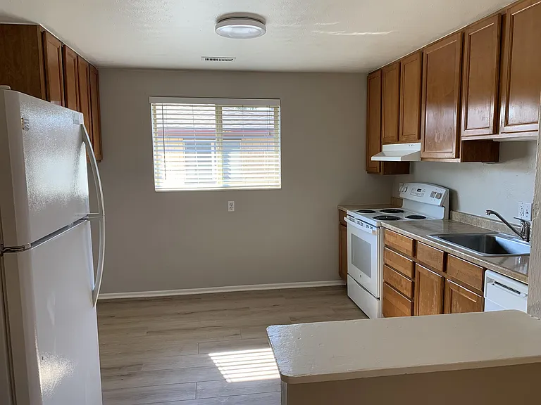 7670 W 61st Ave — Photo 3