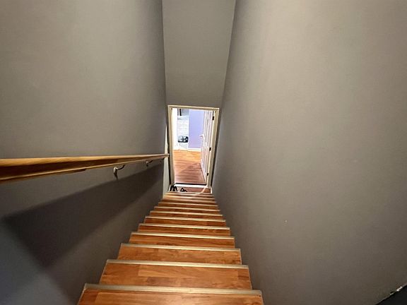 5th image of 4841 Bloomfield Dr