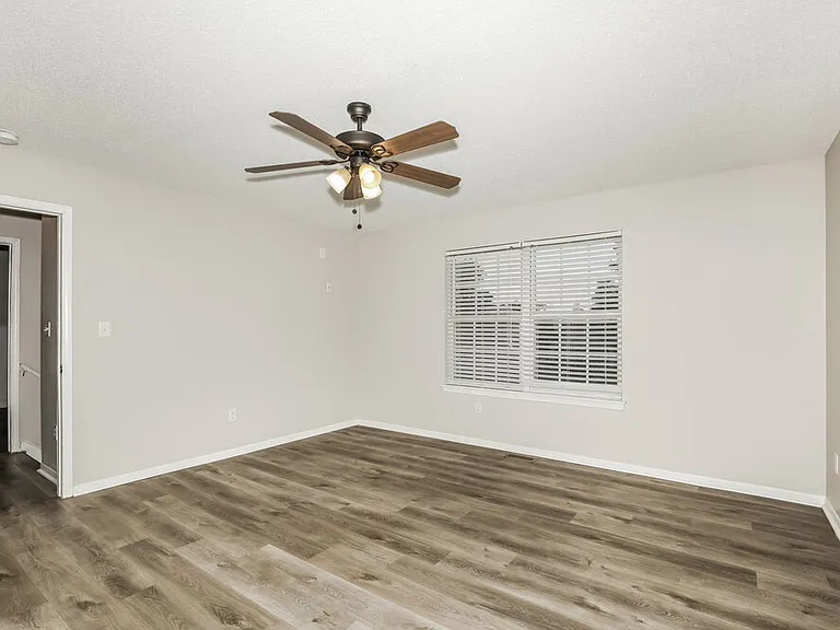 17814 Gasparilla Ct — Photo 12