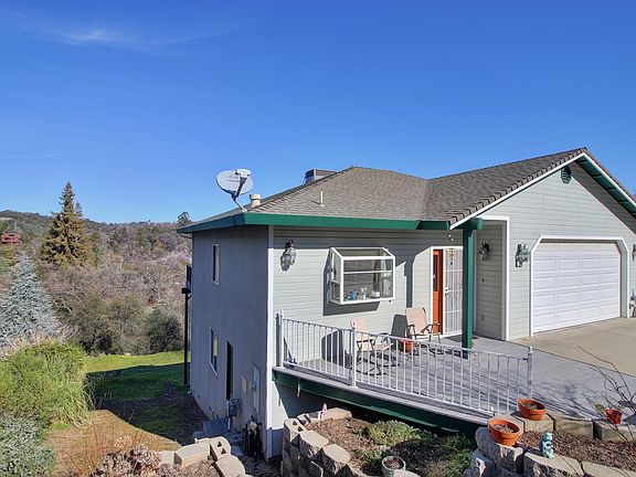 2nd image of 242 Swenson Ct
