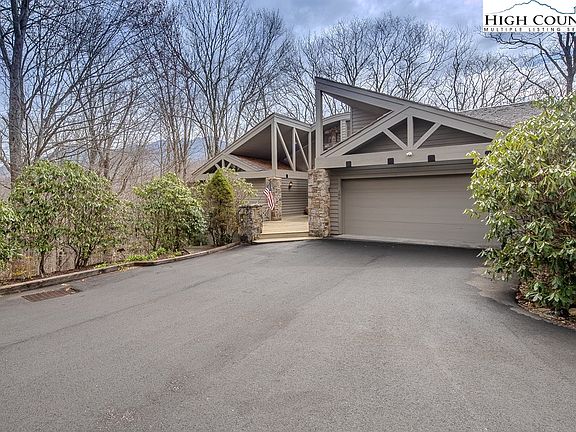 2nd image of 106 Bridgeway Court #106