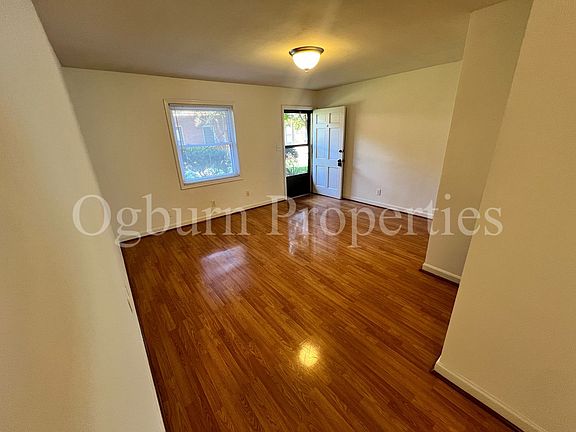 2nd image of 513-525 S Green St #525-A
