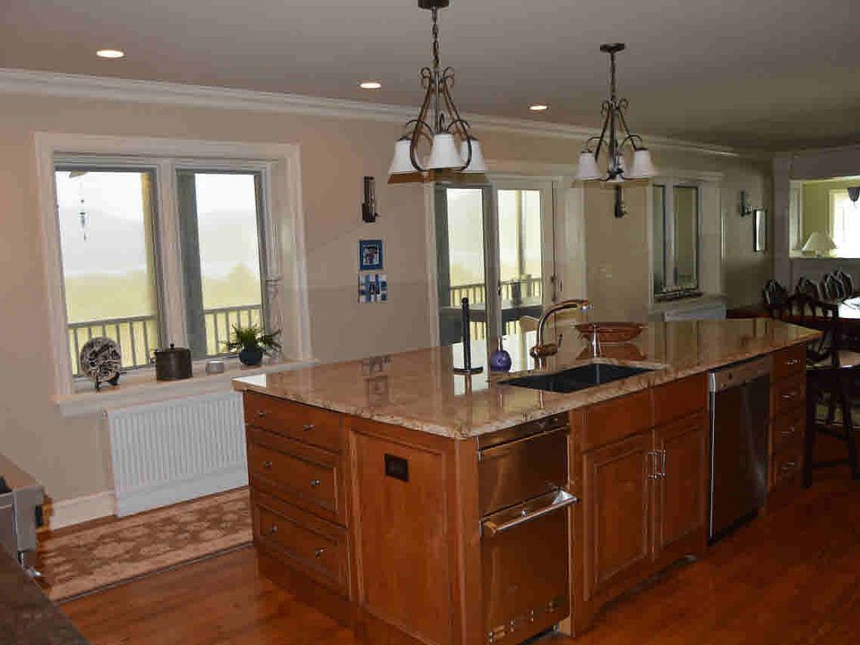 1st image of 18 Morningside Cir