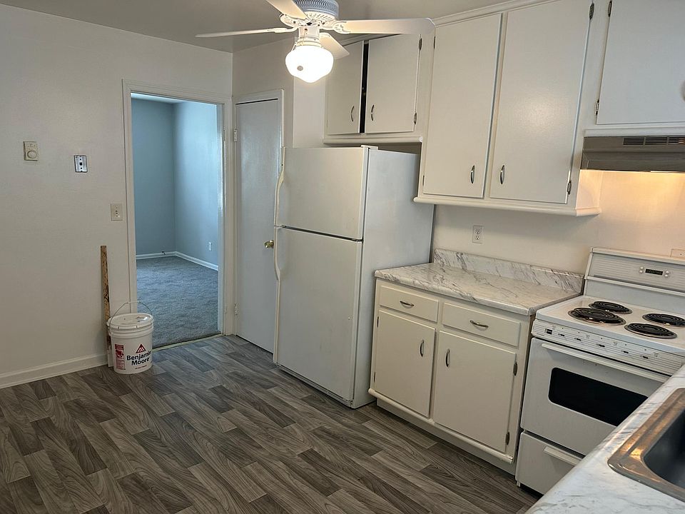 1st image of 204 N Park St #1