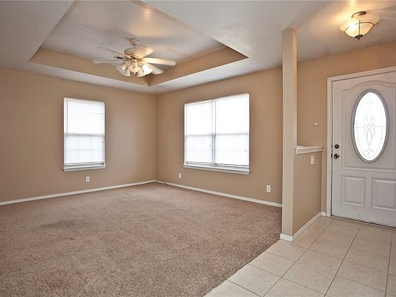 2nd image of 303 NW Abbey Pl