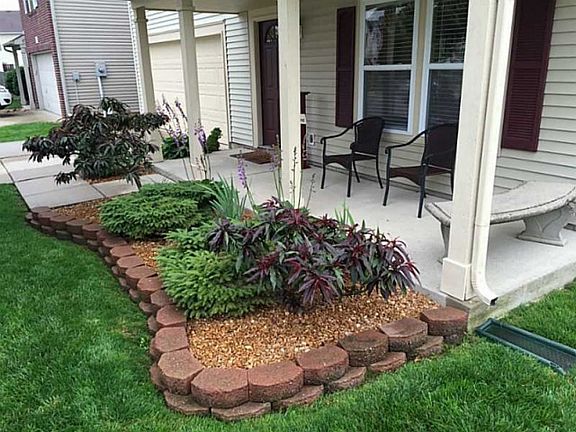 3rd image of 6852 Maywood Cir